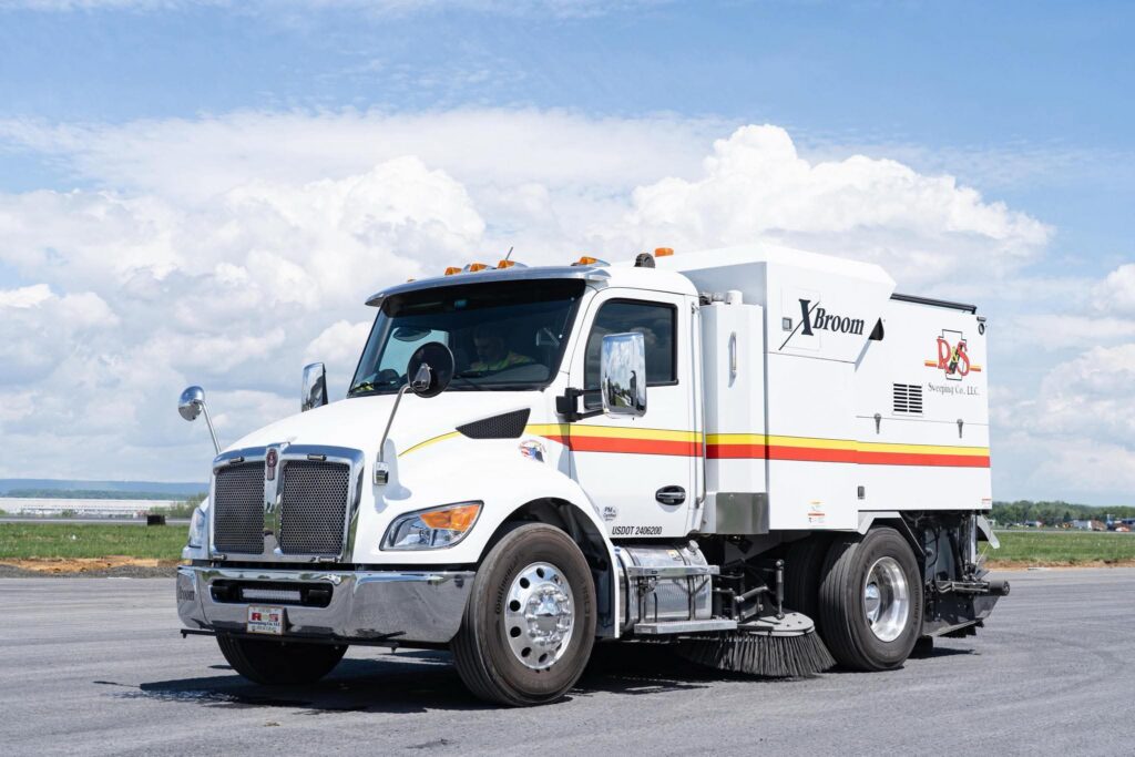 Heavy-duty XBroom street sweeper by Nescon